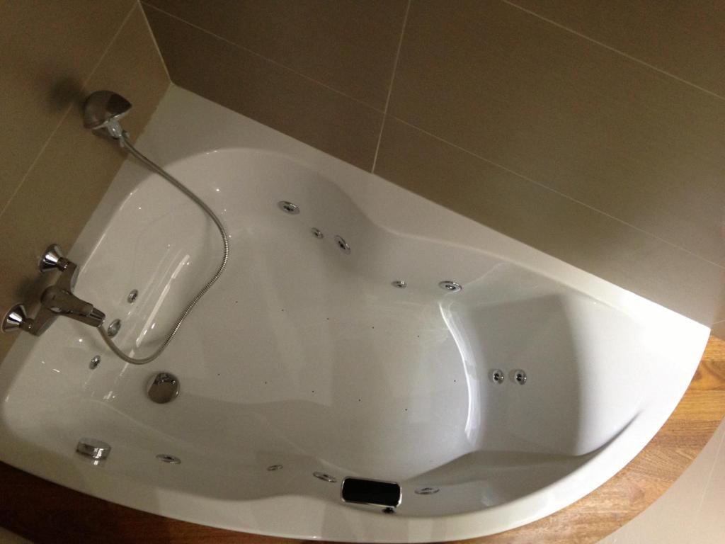 Hotel Adelma オスナヨ 部屋 写真