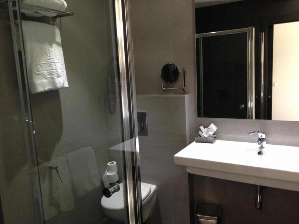 Hotel Adelma オスナヨ 部屋 写真
